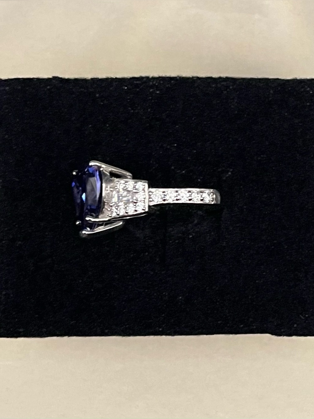 NWT Victoria Wieck Heart Cut simulated Tanzanite or simulated Amethyst. 925 SS 8 - Picture 7 of 9